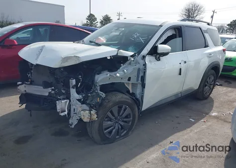 2024 Nissan Pathfinder Sv Fwd z USA, uszkodzony, nr VIN 5N1DR3BA4RC288983